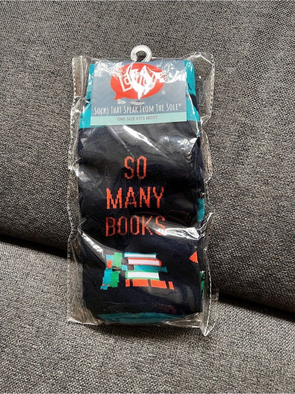 NWT “So Many Books So Little Time” Socks Book Lover Gift Novelty Unisex Lavley